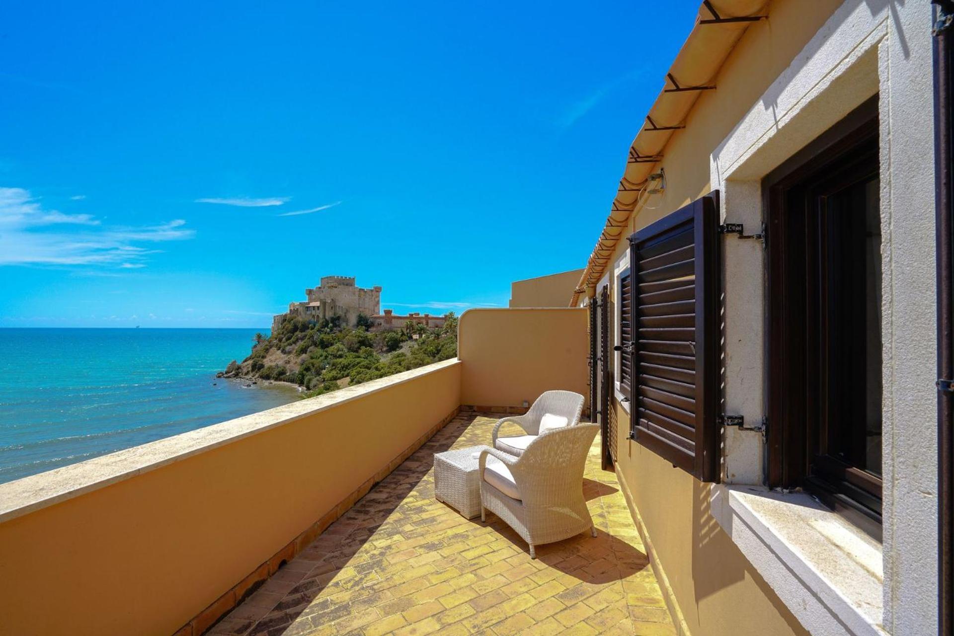 Falconara Greenblu Resort Ліката Екстер'єр фото